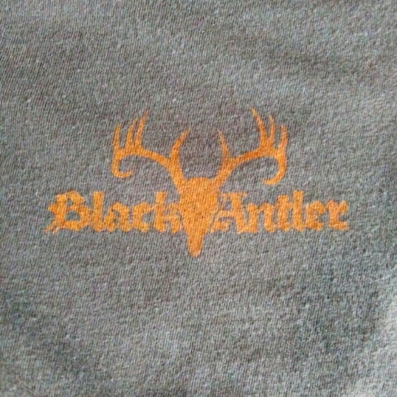 Black Antler Men's Medium Short Sleeve T-Shirt - Picture 3 of 8